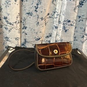 Dooney and Bourke crocodile wristlet EUC